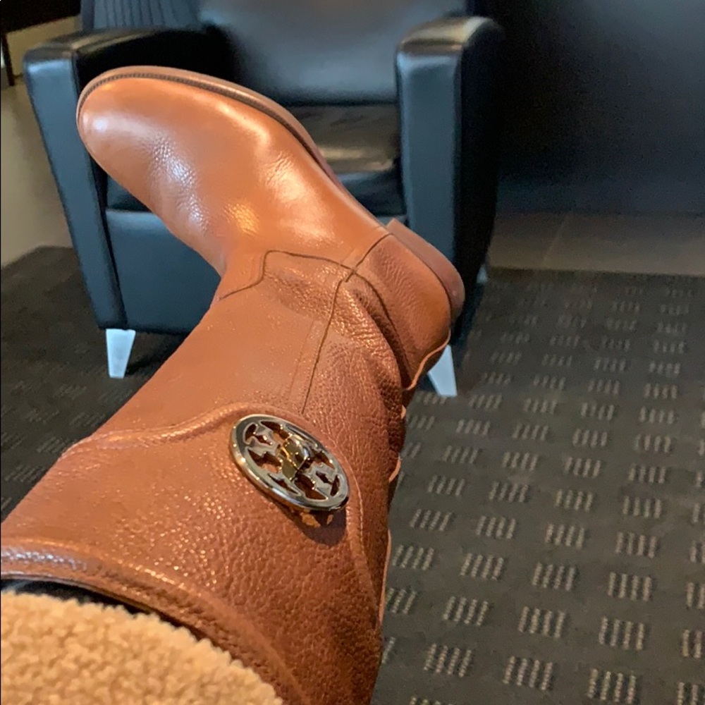 Tory Burch Leather boots. Excellent condition